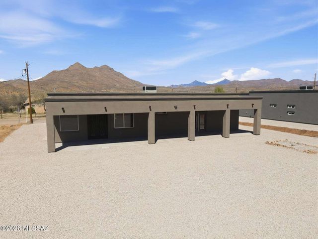 91 Circulo Penjamo, Rio Rico, AZ 85648