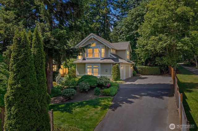 1239 216th Avenue NE, Sammamish, WA 98074