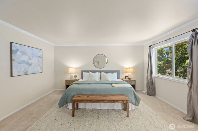 1239 216th Avenue NE, Sammamish, WA 98074