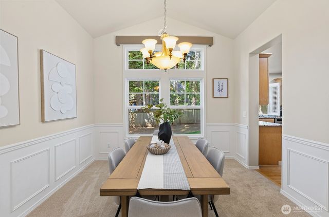 1239 216th Avenue NE, Sammamish, WA 98074