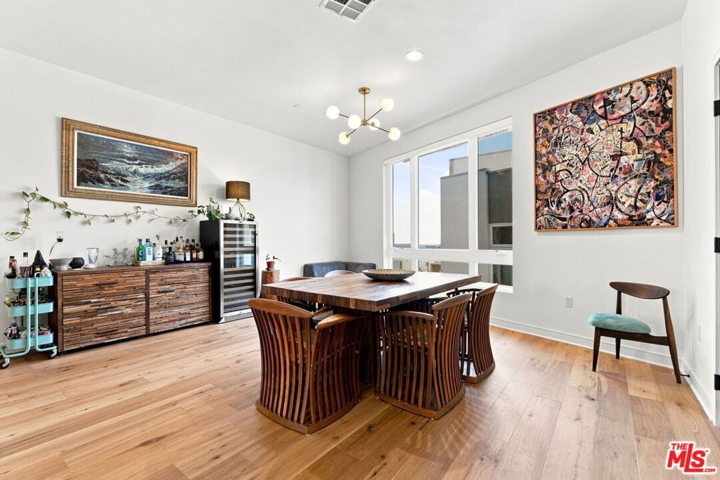 1035 White Knoll Drive, Los Angeles, CA 90012 — photo 3