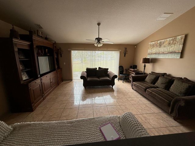 4010 Watkins Road, Haines City, FL 33844