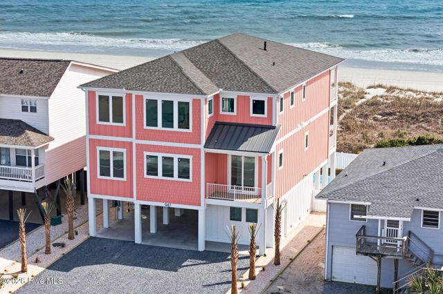 543 Ocean Boulevard W, Holden Beach, NC 28462