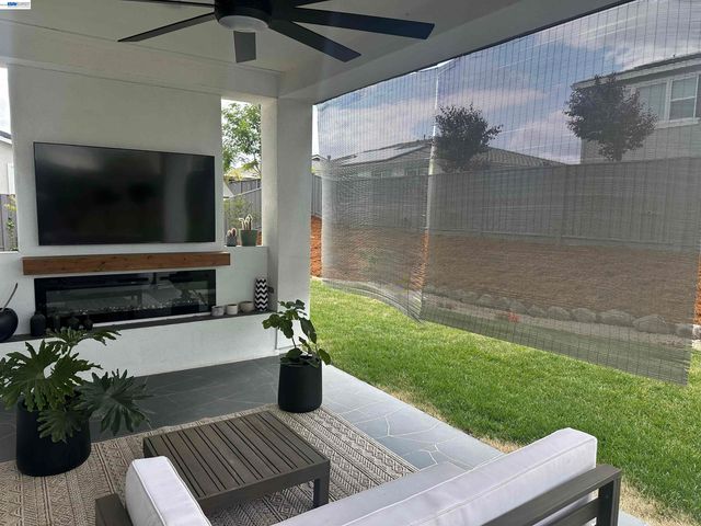 259 Eagle Nest Dr, Oakley, CA 94561