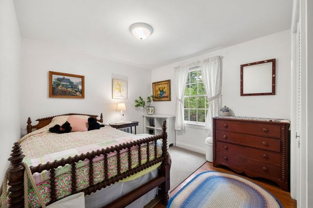 14 Ortins Rd, Hamilton, MA 01982