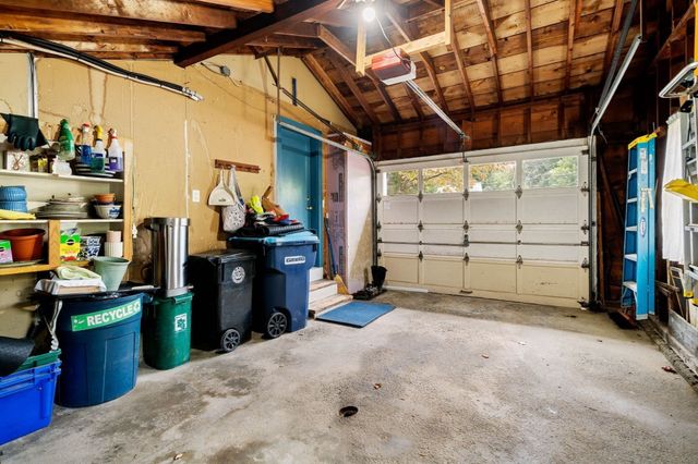 14 Ortins Rd, Hamilton, MA 01982
