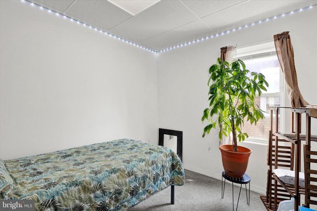 1634 LOCUST ST, Reading, PA 19604