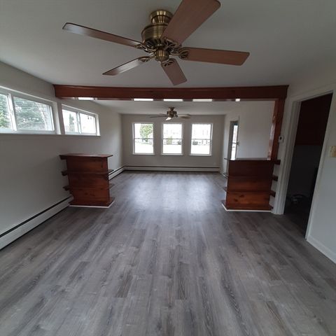 76 Hall Road, Sturbridge, MA 01566