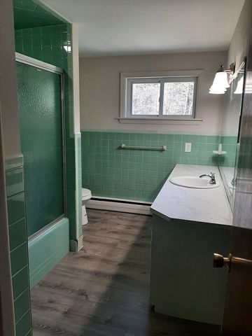76 Hall Road, Sturbridge, MA 01566