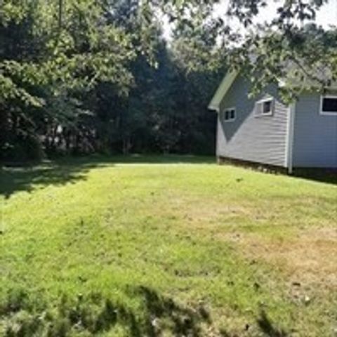 76 Hall Road, Sturbridge, MA 01566