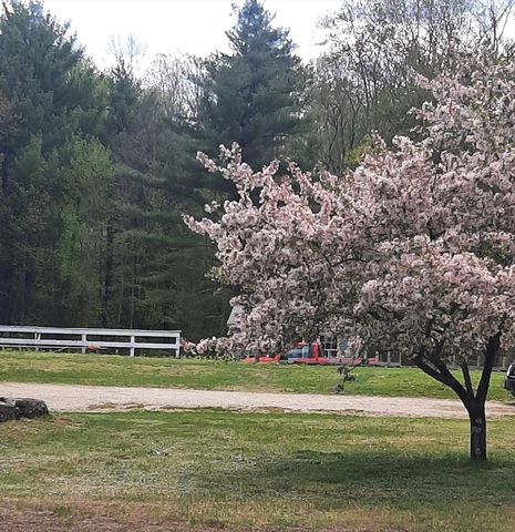 76 Hall Road, Sturbridge, MA 01566