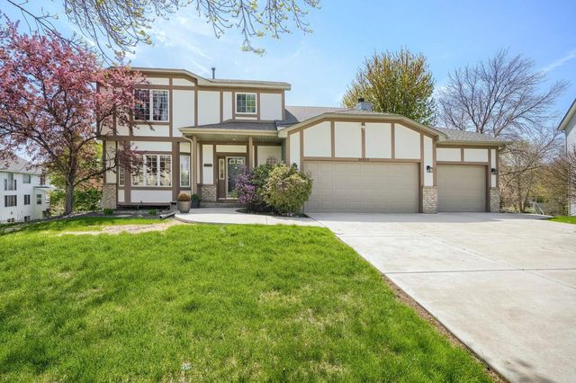 16813 Hutchinson Drive, Lakeville, MN 55044