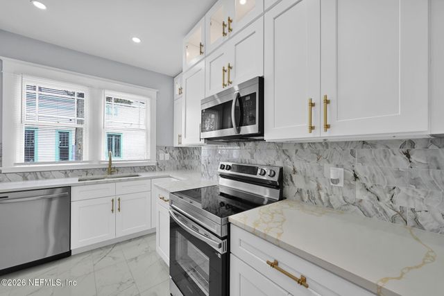 2807 LYDIA Street, Jacksonville, FL 32205