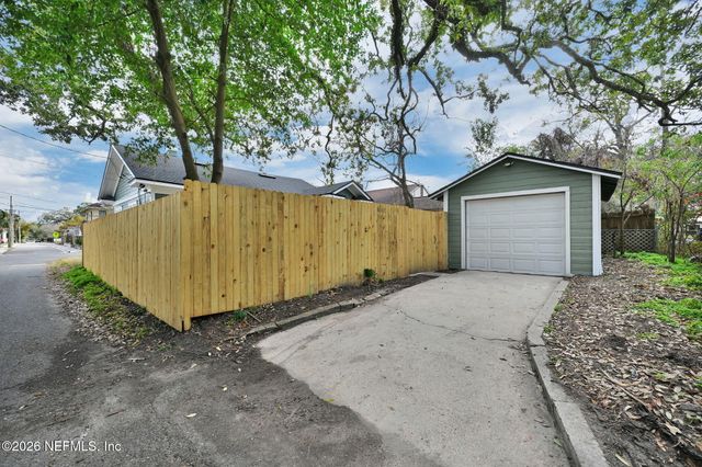 2807 LYDIA Street, Jacksonville, FL 32205