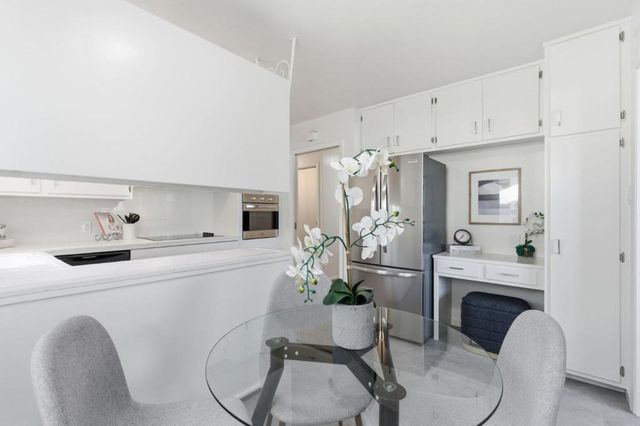 1322 Southgate Avenue, Daly City, CA 94015