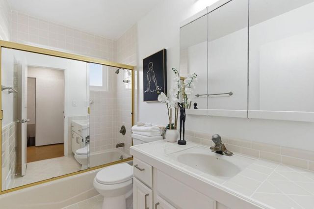 1322 Southgate Avenue, Daly City, CA 94015