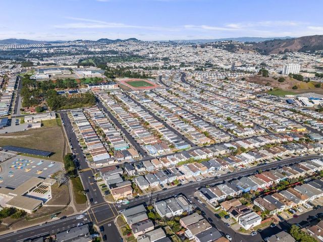 1322 Southgate Avenue, Daly City, CA 94015