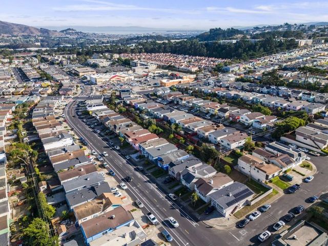 1322 Southgate Avenue, Daly City, CA 94015