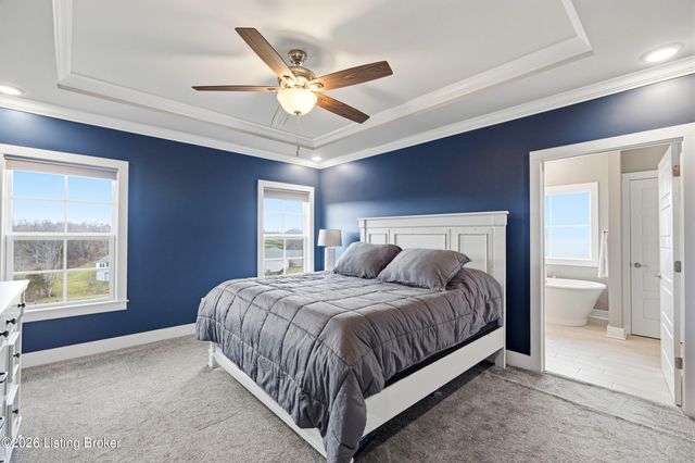 268 Reagan Dr, Taylorsville, KY 40071