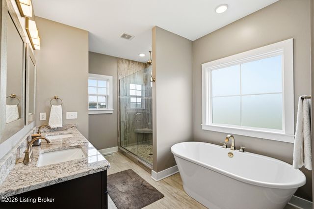 268 Reagan Dr, Taylorsville, KY 40071