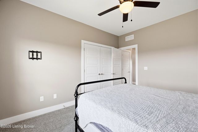 268 Reagan Dr, Taylorsville, KY 40071