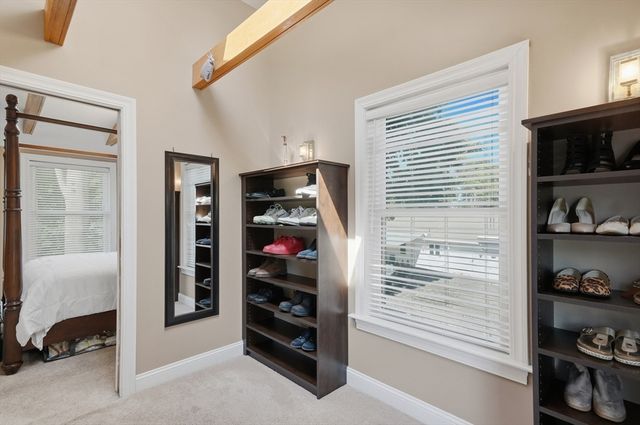112 Stoughton St, Quincy, MA 02169