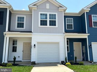 127 RAE CT, Luray, VA 22835