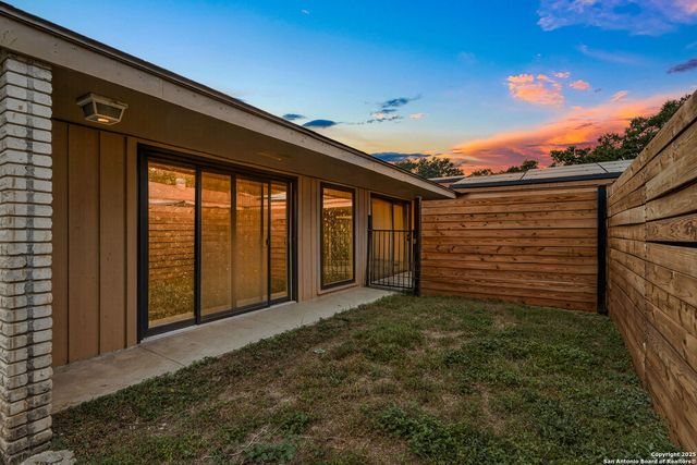 8390 N Verde, San Antonio, TX 78240