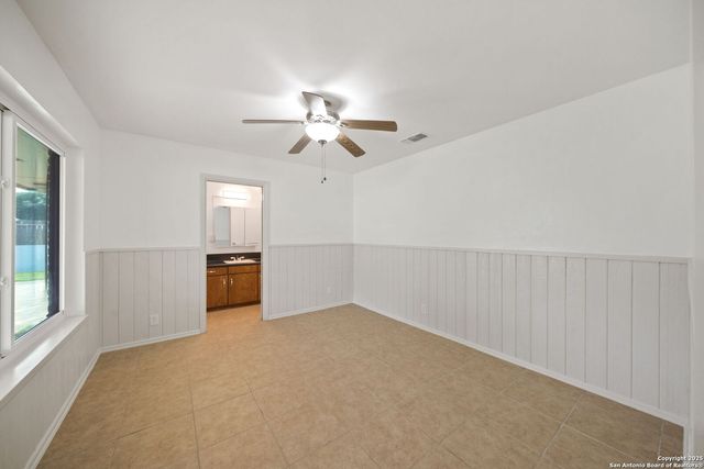 8390 N Verde, San Antonio, TX 78240