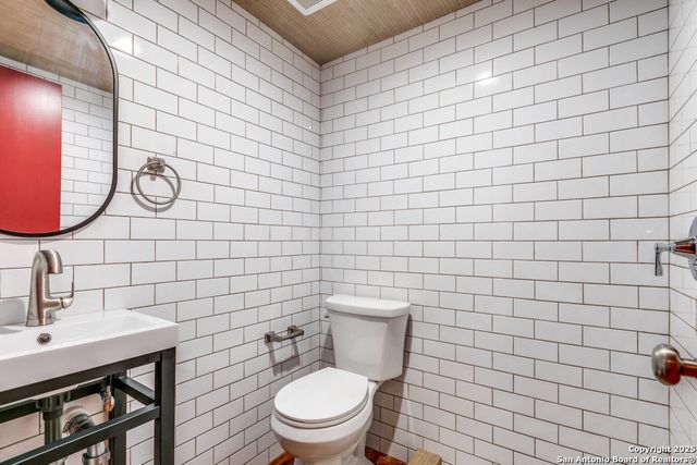 8390 N Verde, San Antonio, TX 78240