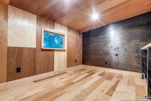 8390 N Verde, San Antonio, TX 78240