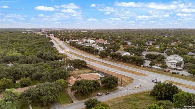 8390 N Verde, San Antonio, TX 78240