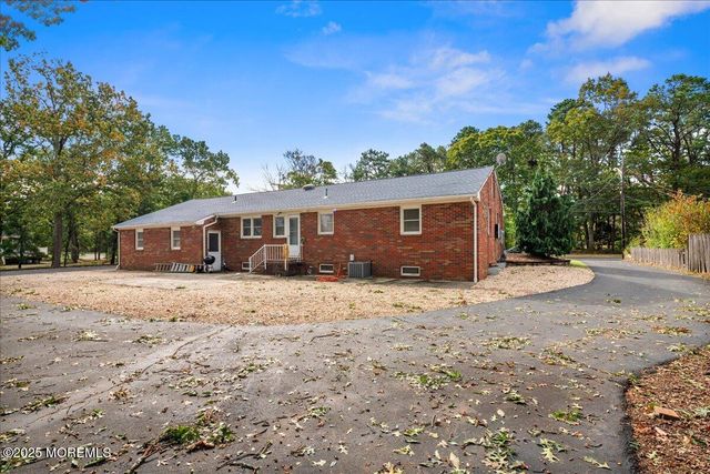 436 Pennsylvania Avenue, Pine Beach, NJ 08741