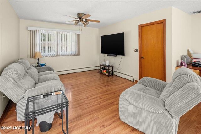 436 Pennsylvania Avenue, Pine Beach, NJ 08741