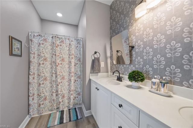 1040 Grace Hill DR, Virginia Beach, VA 23455