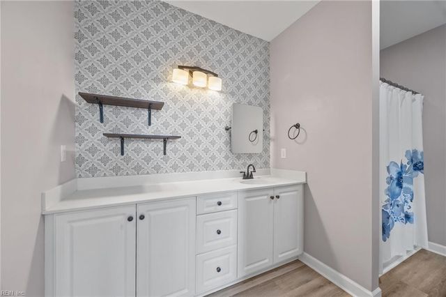 1040 Grace Hill DR, Virginia Beach, VA 23455