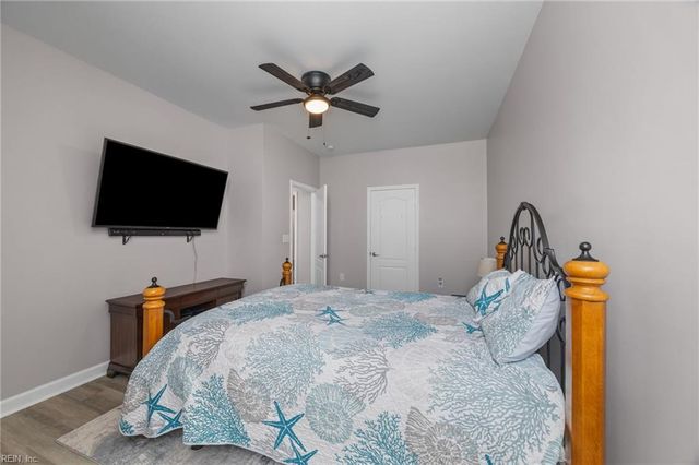 1040 Grace Hill DR, Virginia Beach, VA 23455