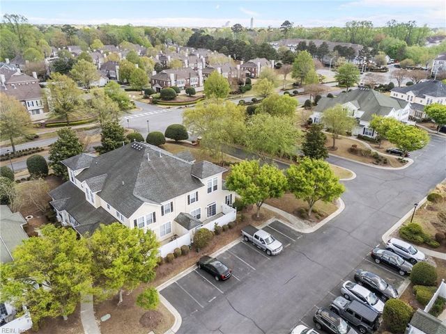 1040 Grace Hill DR, Virginia Beach, VA 23455