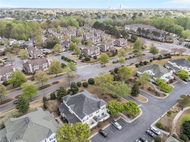 1040 Grace Hill DR, Virginia Beach, VA 23455