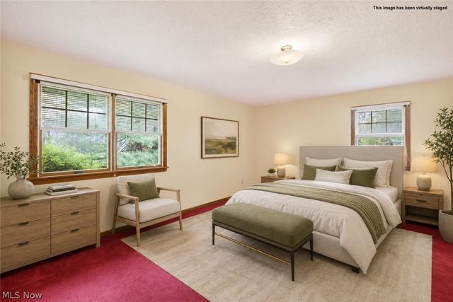 5144 Old Colony Road NW, Warren, OH 44481