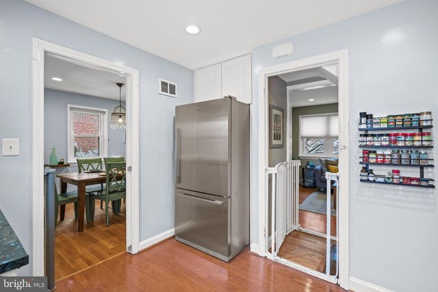 410 LINCOLN AVE, Takoma Park, MD 20912