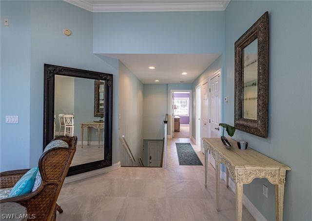 2611 Citrus Lake DR C-203, Naples, FL 34109