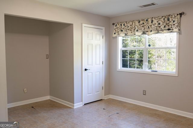 5758 Riley Farm Road, Lula, GA 30554