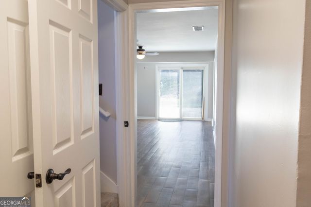 5758 Riley Farm Road, Lula, GA 30554