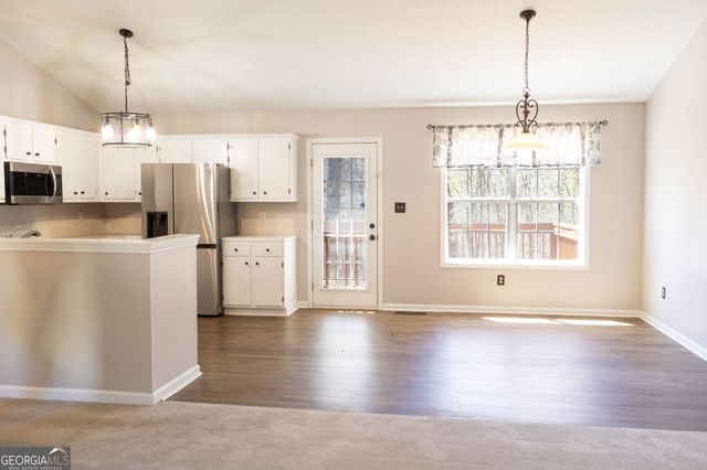 5758 Riley Farm Road, Lula, GA 30554