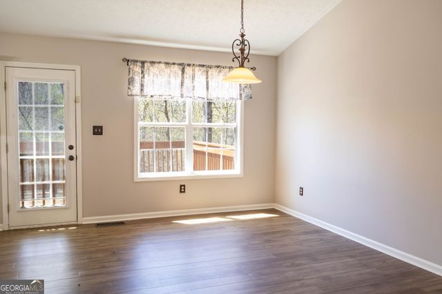 5758 Riley Farm Road, Lula, GA 30554