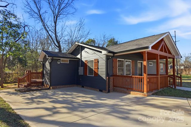 1015 W 6th Avenue B Avenue, Gastonia, NC 28052