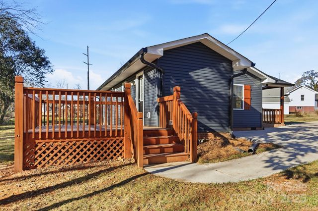 1015 W 6th Avenue B Avenue, Gastonia, NC 28052