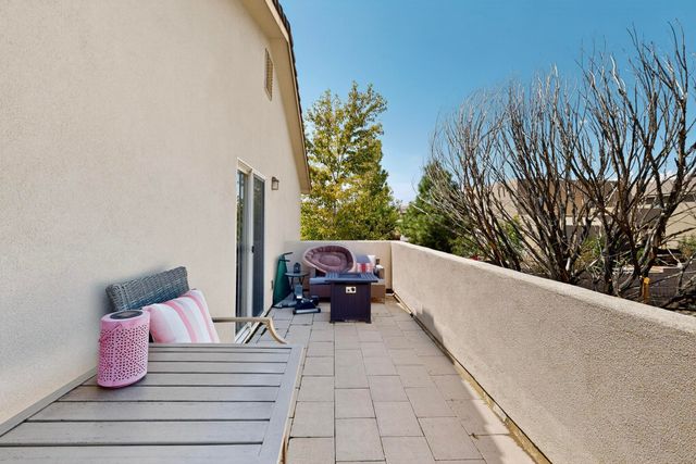 9223 CUMULUS Place NW, Albuquerque, NM 87120