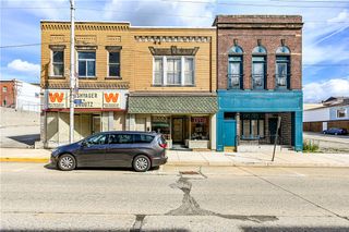 607 Clay Ave, Jeannette, PA 15644